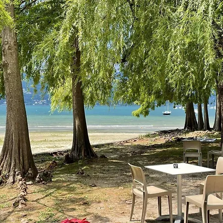 The Gulf Sailor's - Maggiore Holiday home Monvalle